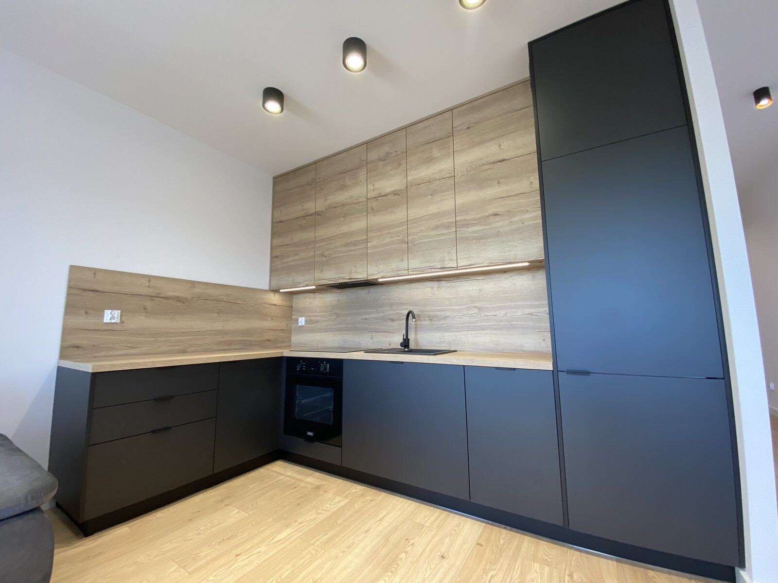 Mieszkanie 24a/56 — Słoneczne Apartamenty, Dąbrówka Mała, Katowice