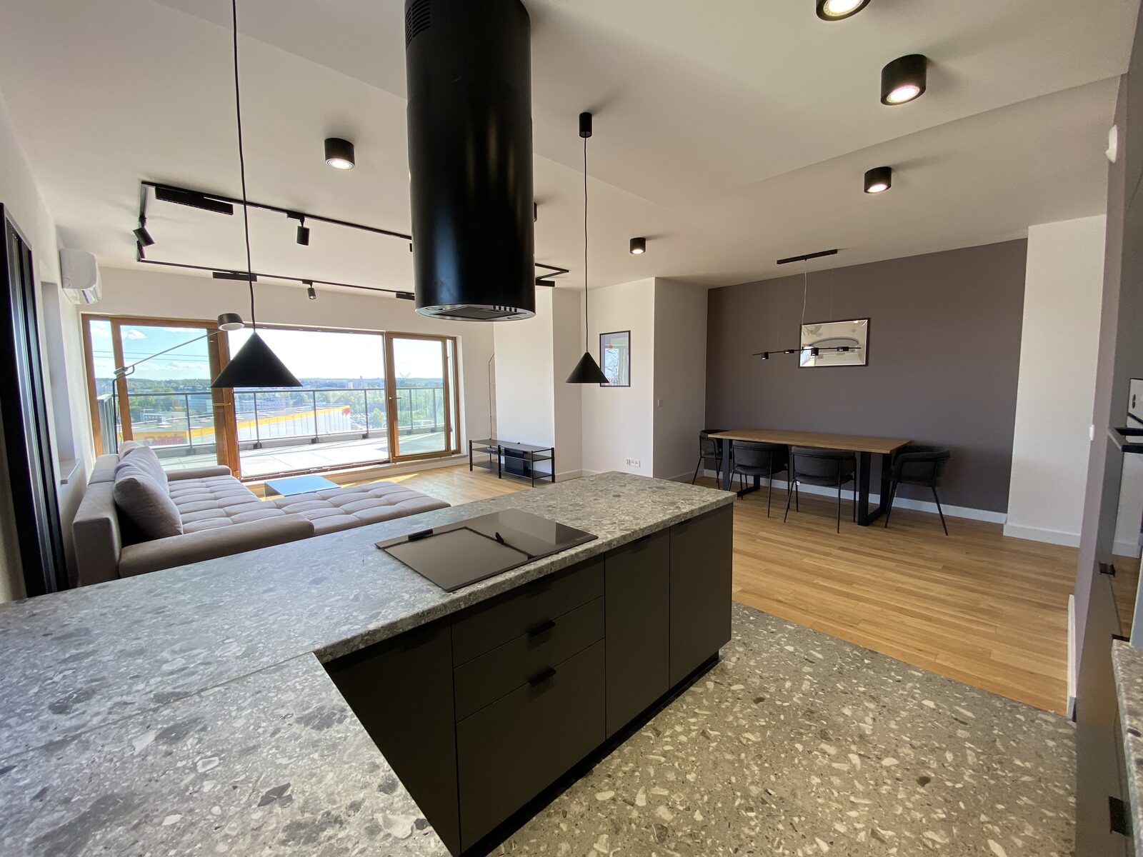 Mieszkanie z tarasem (24a/72) — Słoneczne Apartamenty, Dąbrówka Mała, Katowice